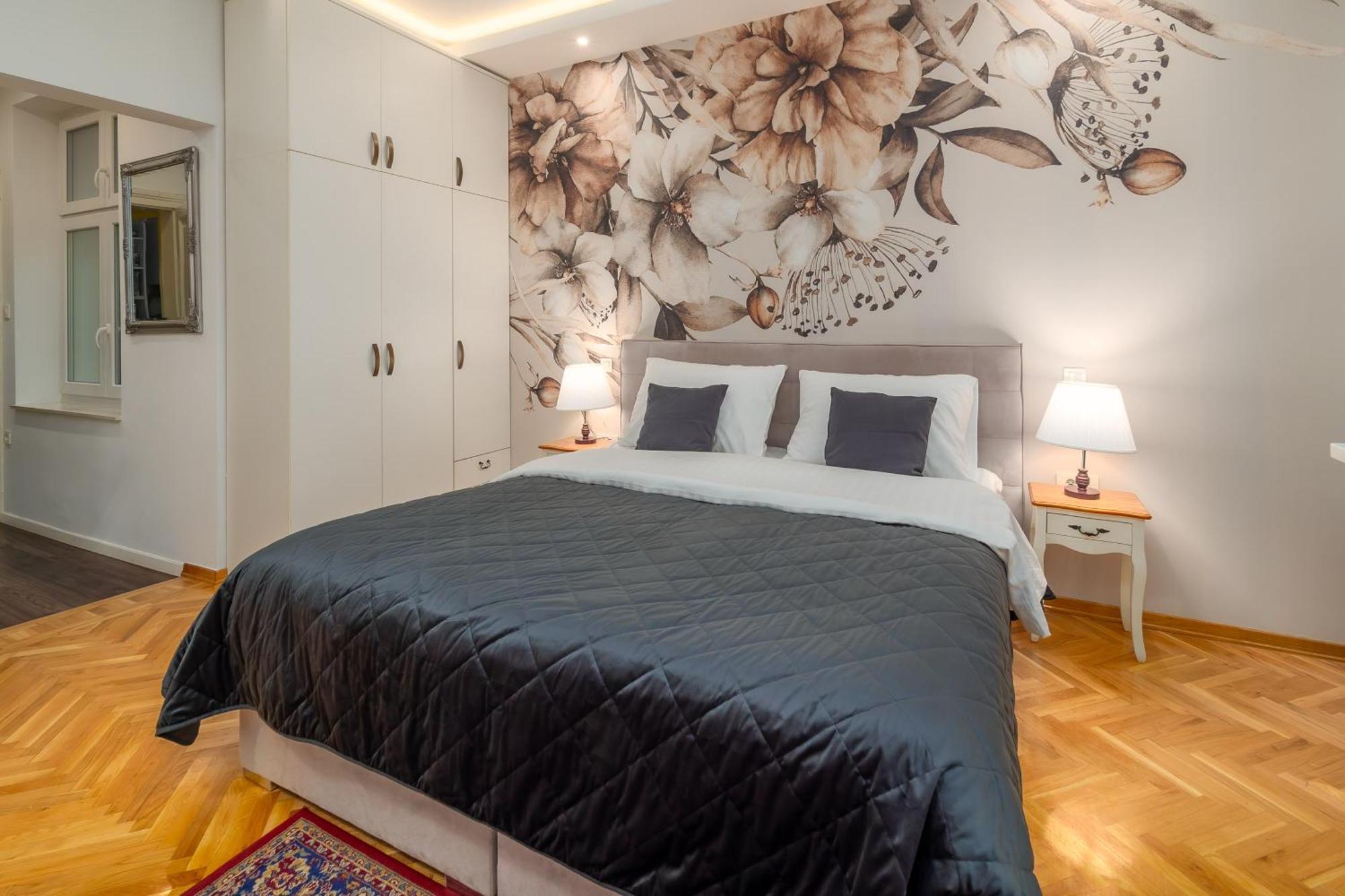 Aurelia Antik Apartments & Rooms, Zagreb City Center Стая снимка